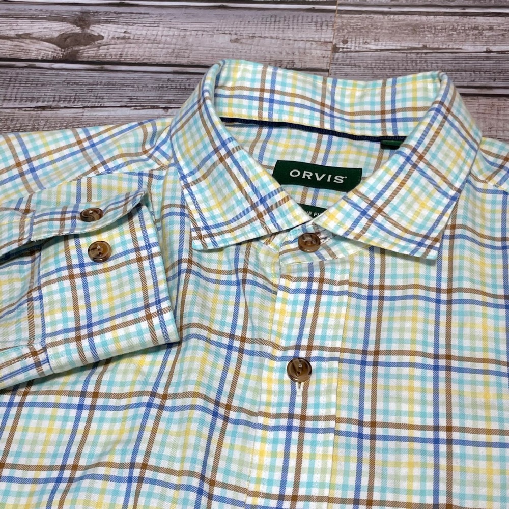 Orvis Long Sleeve Button Down Shirt Active Fit White Colored‎ Lines Size Large